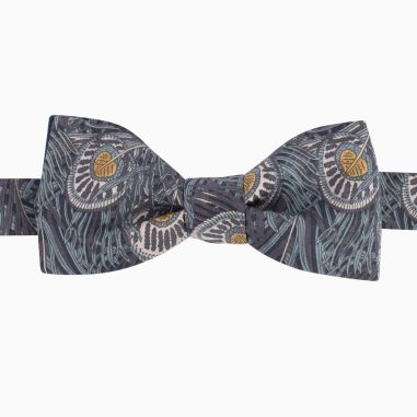 Liberty Hera Queen Bow Tie